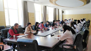 呼市衛(wèi)生和計(jì)劃生育委員會(huì)艾滋病、梅毒和乙肝母嬰傳播工作專項(xiàng)小組對(duì)我院進(jìn)行督導(dǎo)檢查工作